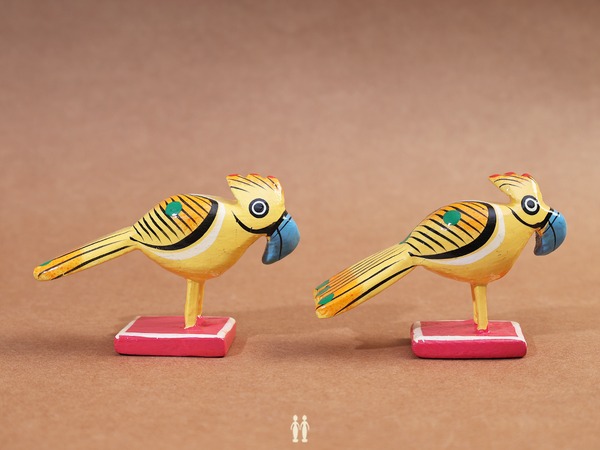 Set Of 2 Wooden Handicraft Multicolor Birds For Showpiece