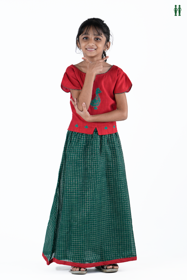 Embroidered Design Red And Green Readymade Pavadai Sattai