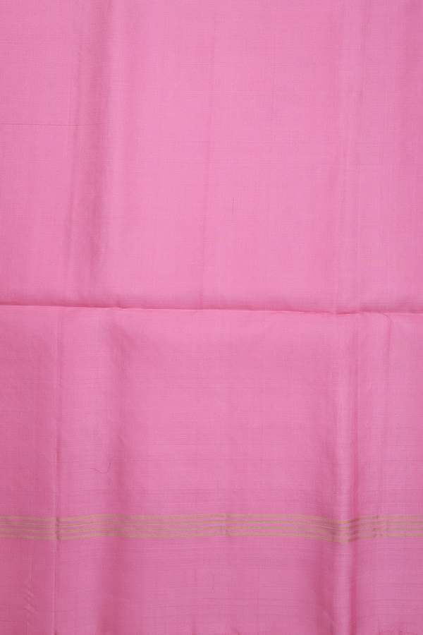 Soft Silk Saree In Pink With Kolam Buttas