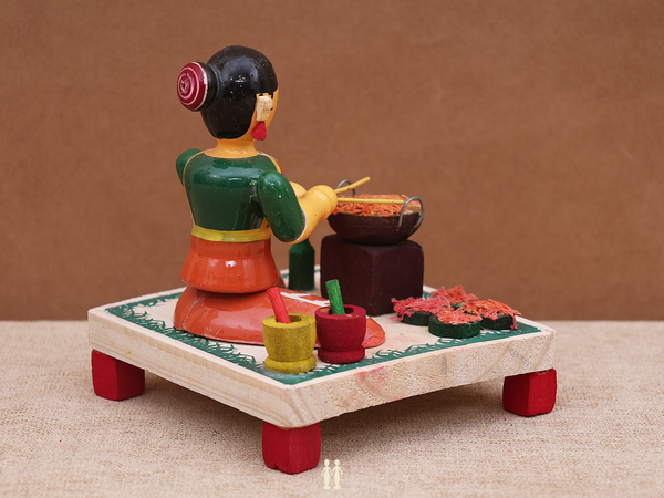 Wooden Handicraft Cooking Lady For Showpiece