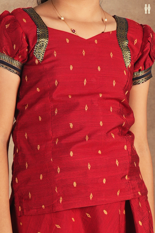Sweet Heart Neck Threadwork Buttis Red Raw Silk Pavadai Sattai