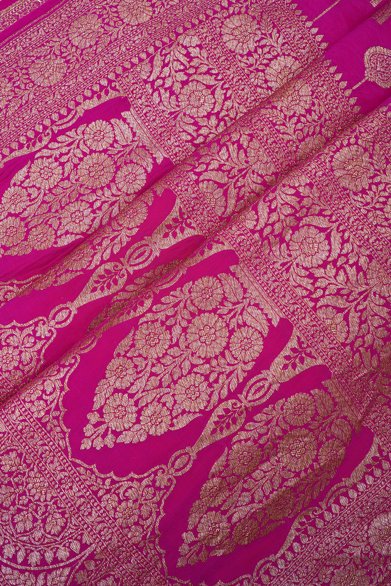 Jaal Floral Design Magenta Georgette Banarasi Silk Saree