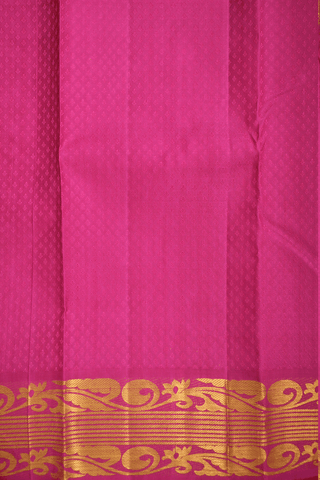 Jacquard Pattern Magenta Kanchipuram Silk Saree