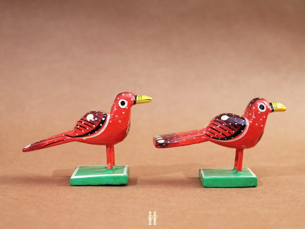 Set Of 2 Wooden Handicraft Multicolor Birds For Showpiece