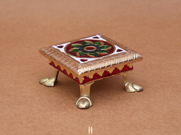 Floral Design Pooja Stand