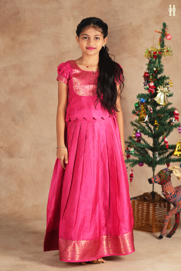 Round Neck Checks Design Pink Silk Cotton Pavadai Sattai