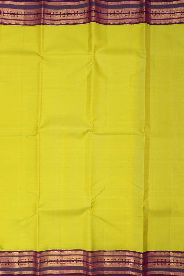 Kanchipuram Silk Saree In Lemon Yellow With Korvai Border