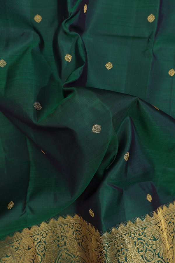Kanchipuram Silk Saree In Emerald Green With Zari Buttas