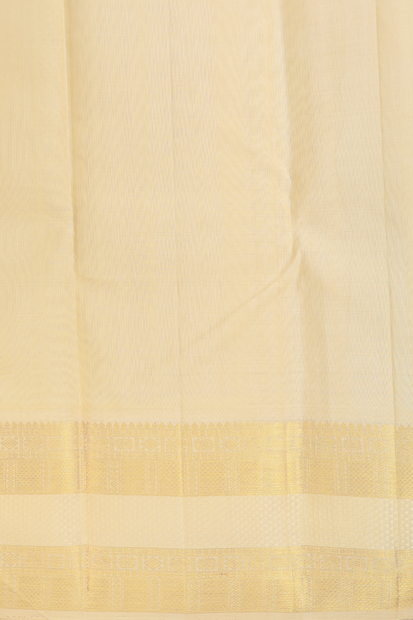 Kanchipuram Silk Saree Green With Paisley Buttas