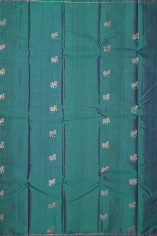 Kanchipuram Silk Saree In Peacock Green With Zari Buttas
