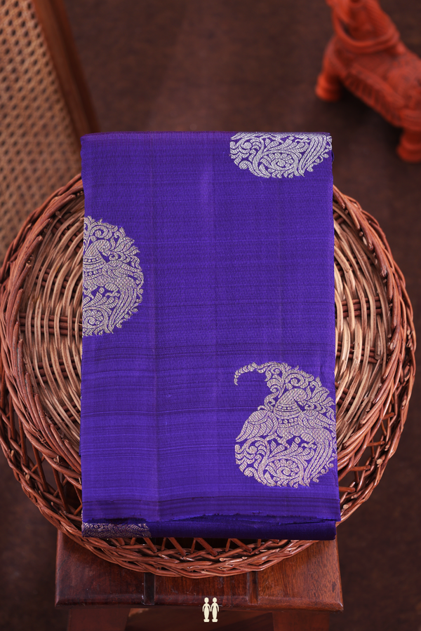 Kanchipuram Silk Saree In Royal Blue With Paisley Motifs