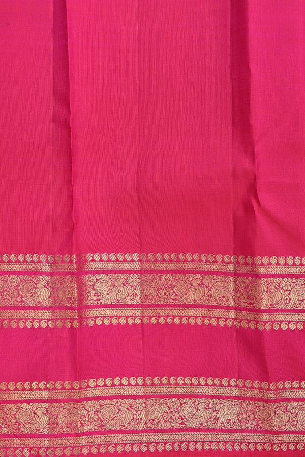 Kanchipuram Silk Saree In Rani Pink With Malli Moggu Buttas