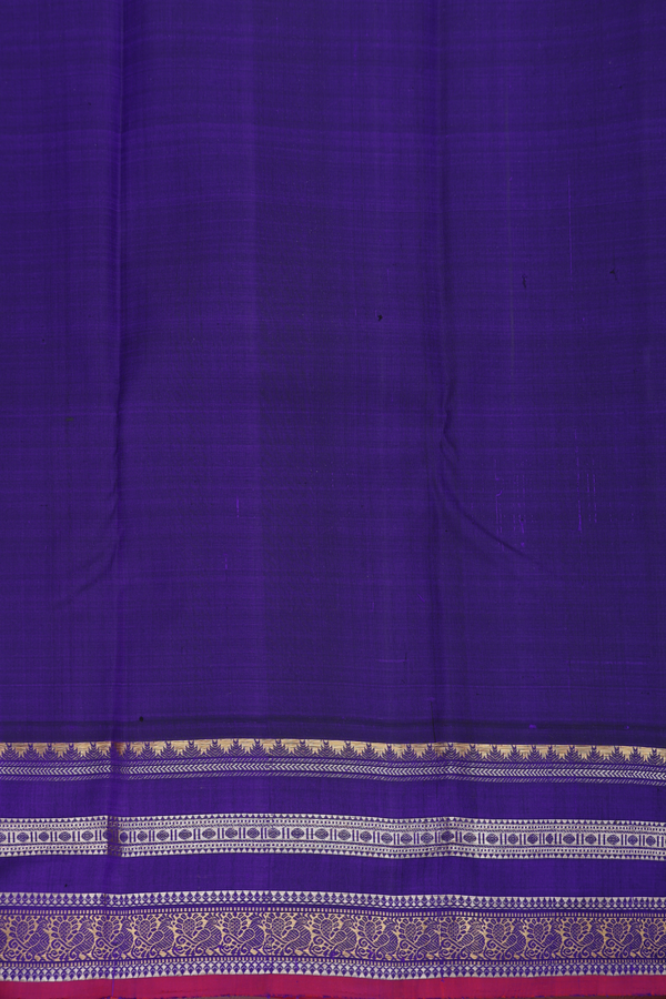 Kanchipuram Silk Saree In Dual Tone With Zari Buttas