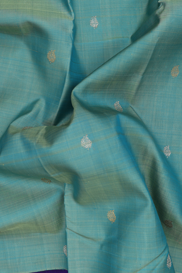 Kanchipuram Silk Saree In Dual Tone With Zari Buttas