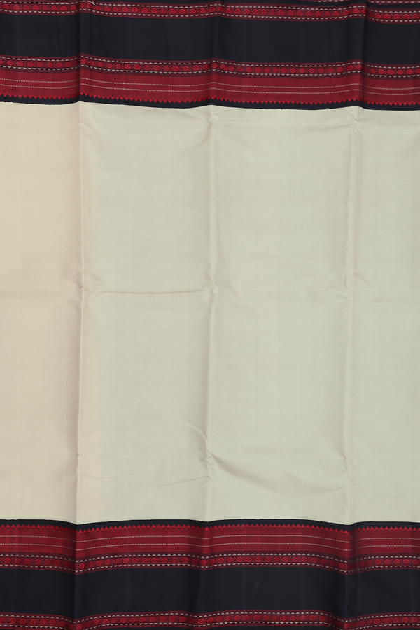 Kanchipuram Silk Saree In Cream Color With Contrast Border