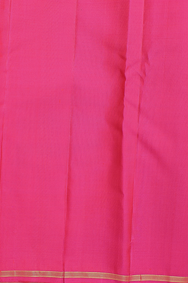 Kanchipuram Silk Saree In Rani Pink With Muniya Design