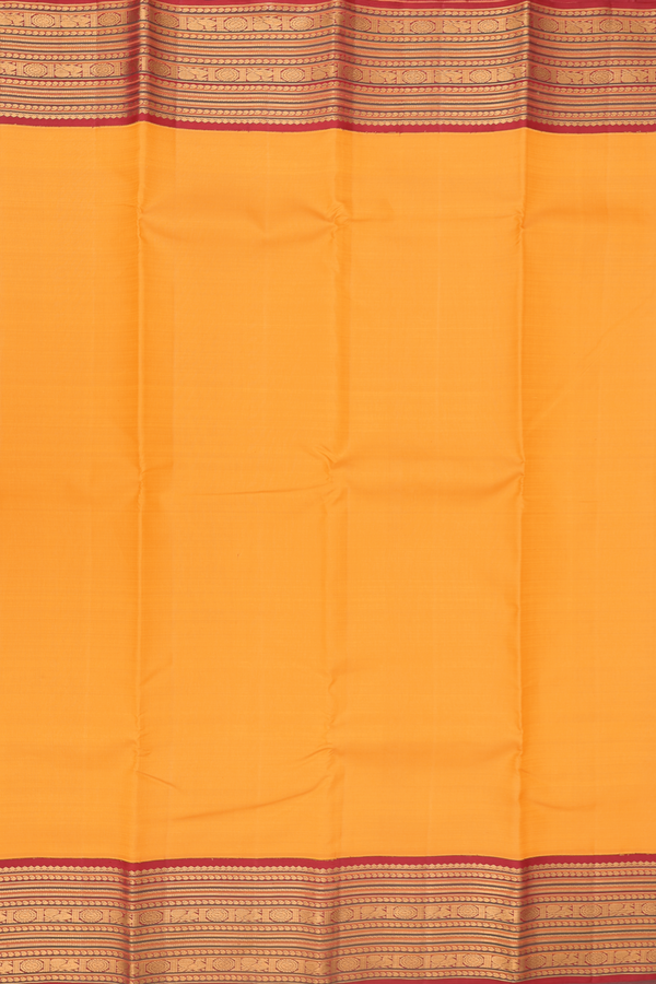 Kanchipuram Silk Saree In Royal Orange With Traditional Border