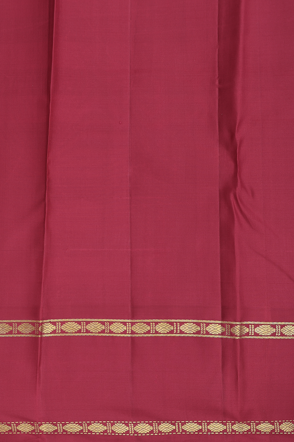 Kanchipuram Silk Saree In Cream And Green With Checks Design