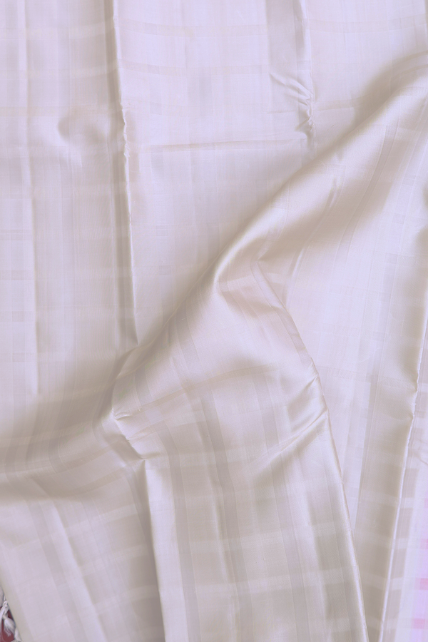 Kanchipuram Silk Saree In Cream With Checks Design