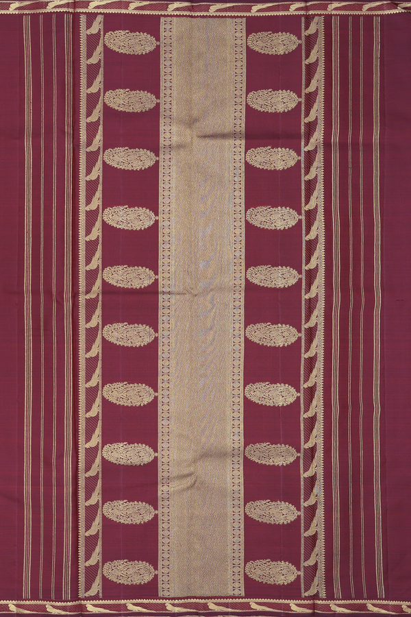 Kanchipuram Silk Saree In Maroon With Parrot Border