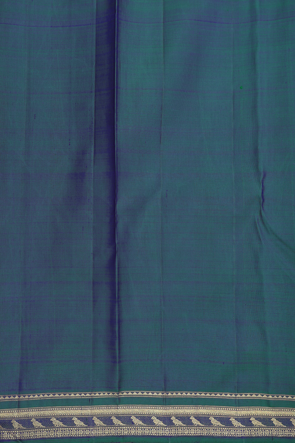 Kanchipuram Silk Saree In Dual Tone With Jacquard Pattern