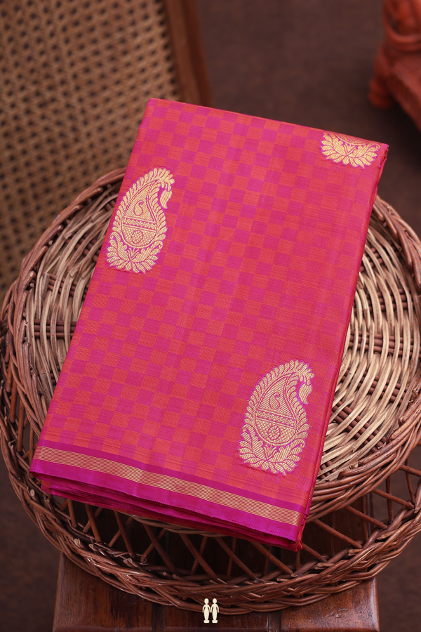 Kanchipuram Silk Saree In Pink With Paisley Buttas