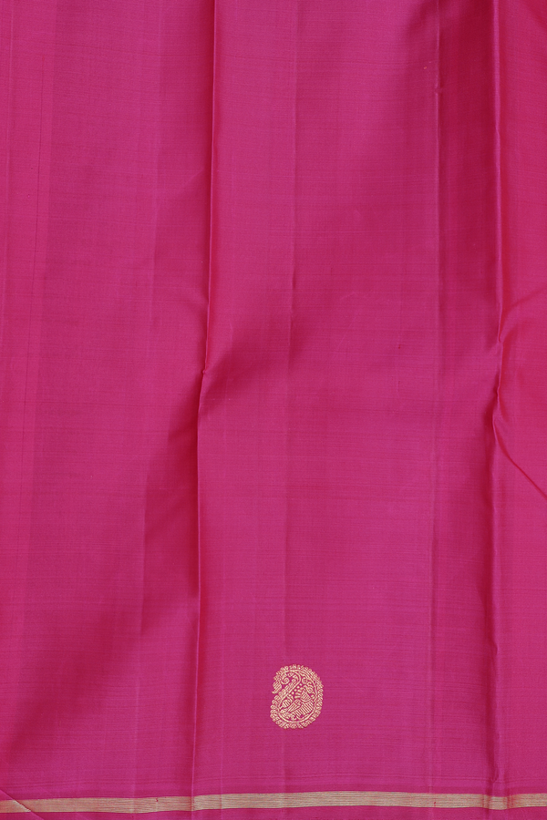 Kanchipuram Silk Saree In Pink With Paisley Buttas