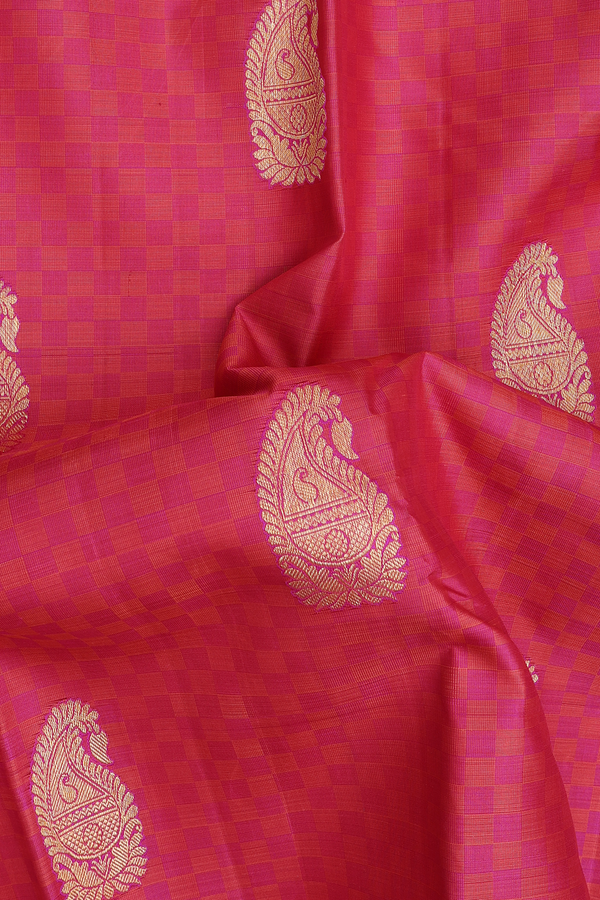 Kanchipuram Silk Saree In Pink With Paisley Buttas