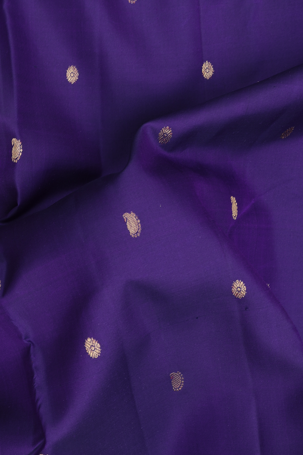 Kanchipuram Silk Saree In Royal Blue With Paisley Buttas