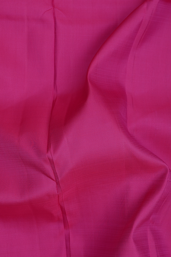 Kanchipuram Silk Saree In Plain Dark Pink With Paisley Pallu