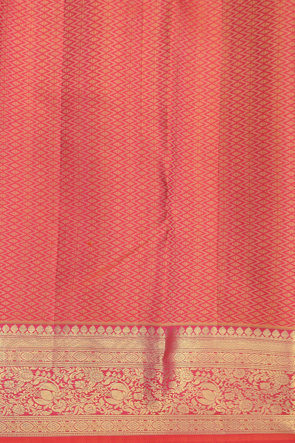 Kanchipuram Silk Saree In Coral Pink With Vanasingaram Design