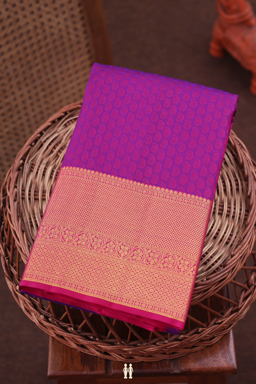 Kanchipuram Silk Saree In Purple With Jacquard Pattern