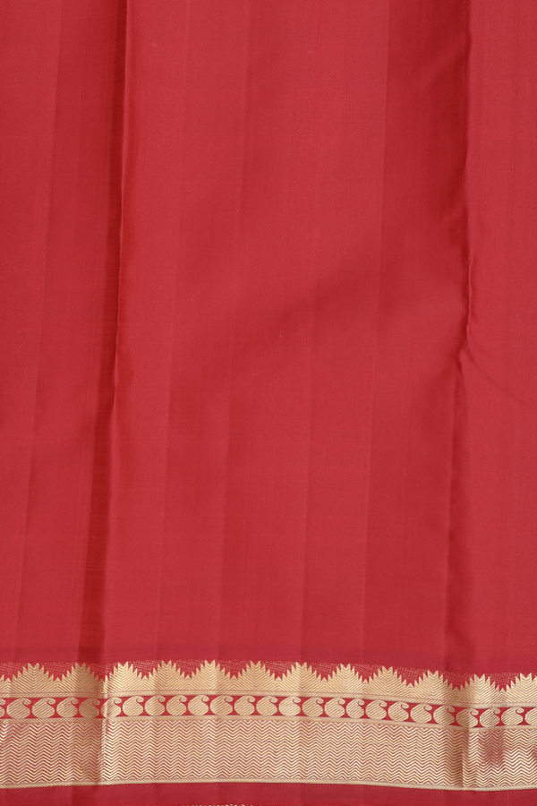 Kanchipuram Silk Saree In Royal Blue With Korvai Border