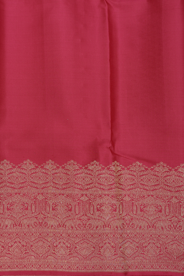 Kanchipuram Silk Saree In Red With Checks Design