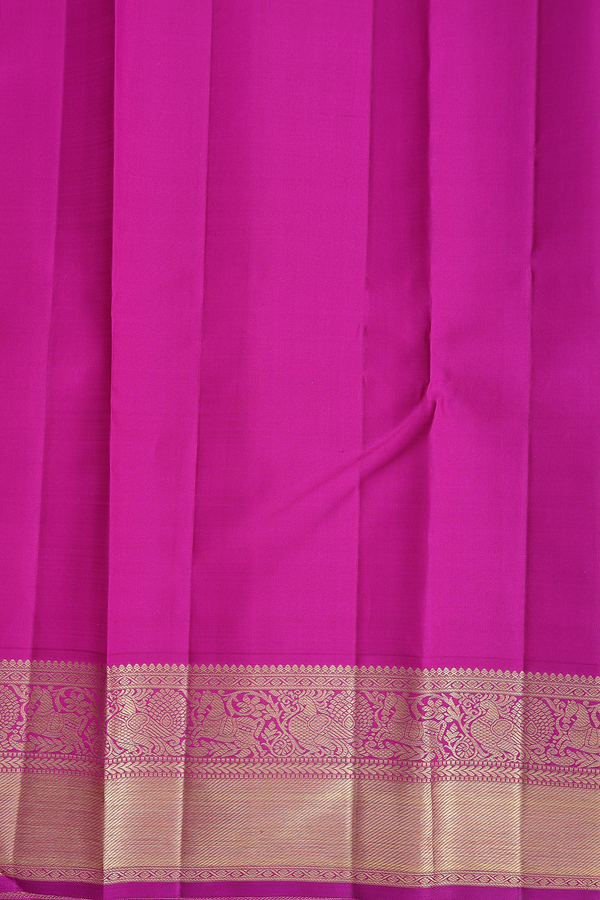 Kanchipuram Silk Saree In Pink With Peacock Buttas