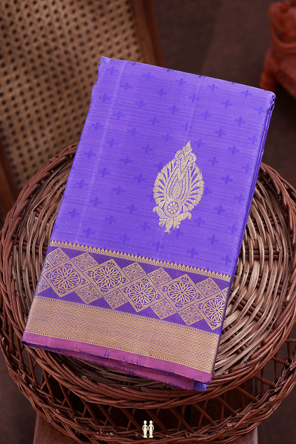 Kanchipuram Silk Saree In Violet With Jacquard Pattern