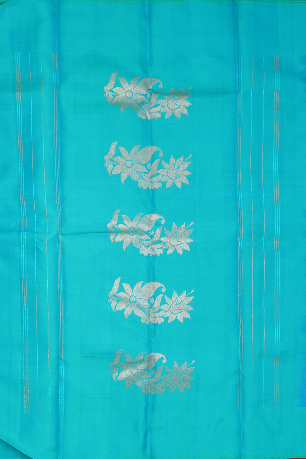 Kanchipuram Silk Saree In Cerulean Blue With Zari Buttas