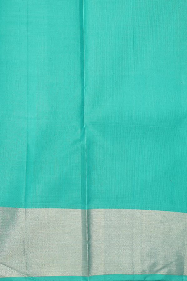 Kanchipuram Silk Saree In Yellow With Checks Design
