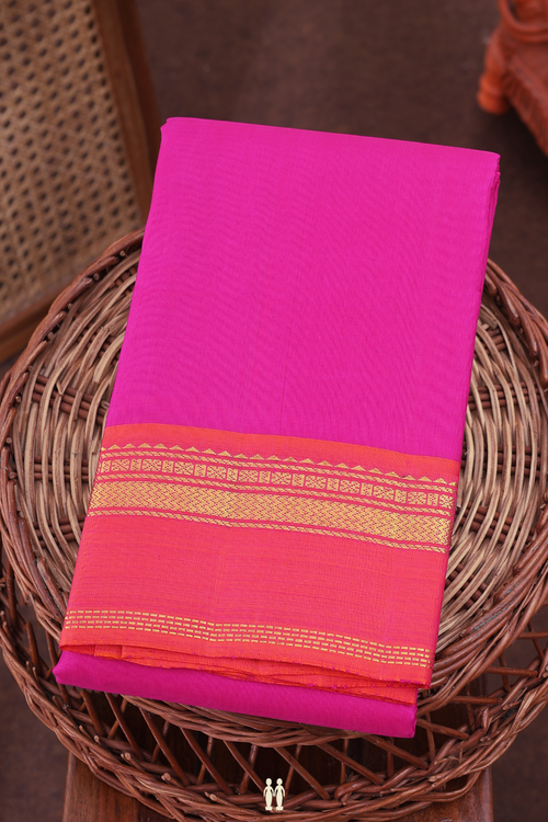 Kanchipuram Silk Saree In Magenta With Contrast Border