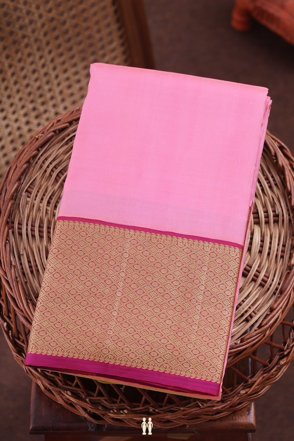 Kanchipuram Silk Saree In Pink With Contrast Border