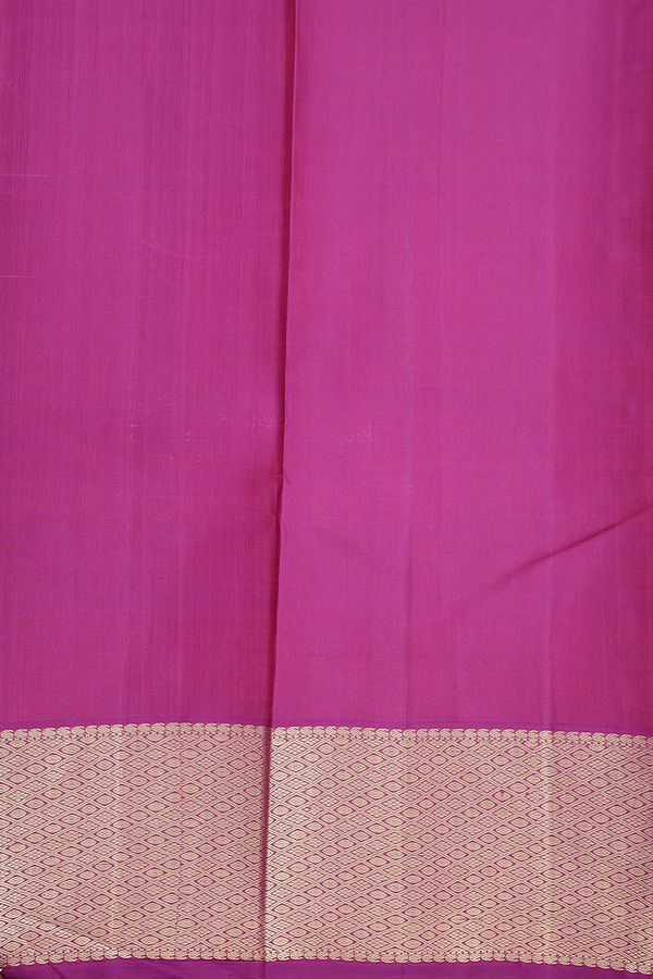 Kanchipuram Silk Saree In Pink With Contrast Border