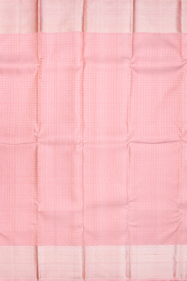 Kanchipuram Silk Saree In Peach Pink With Brocade Design