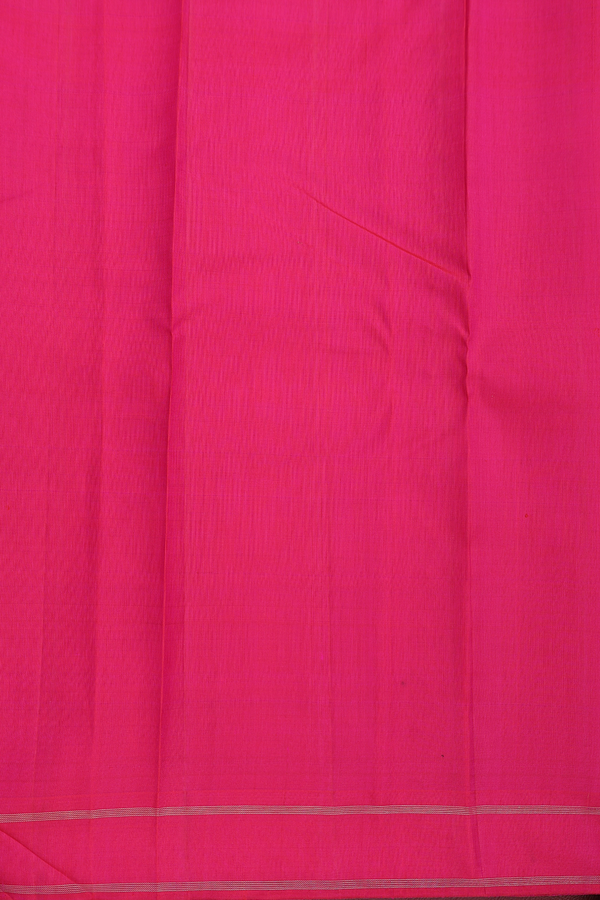 Kanchipuram Silk Saree In Rani Pink With Checks Design