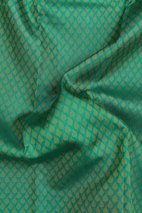 Kanchipuram Silk Saree In Green With Jacquard Pattern