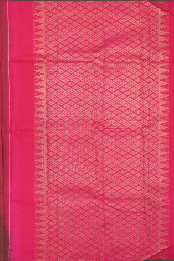 Kanchipuram Silk Saree In Green With Jacquard Pattern