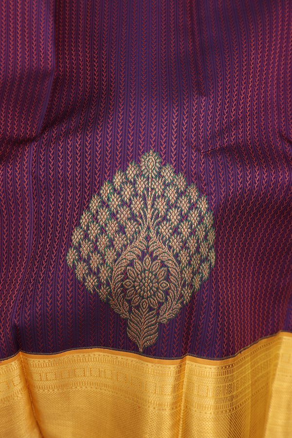 Kanchipuram Silk Saree In Purple With Jacquard Pattern