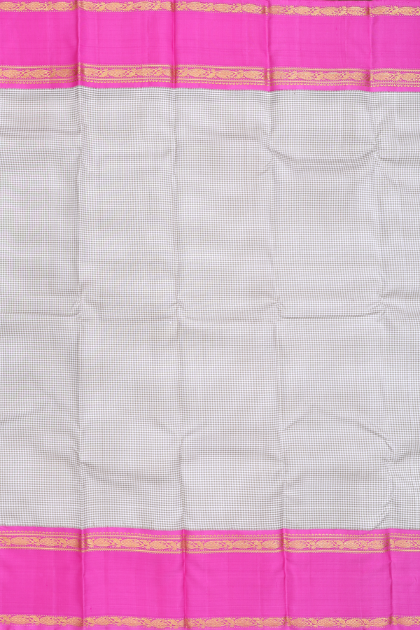 Kanchipuram Silk Saree In Green And White With Checks Design