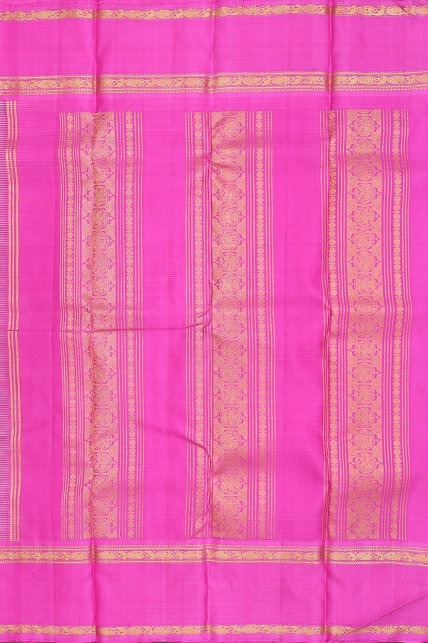 Kanchipuram Silk Saree In Green And White With Checks Design