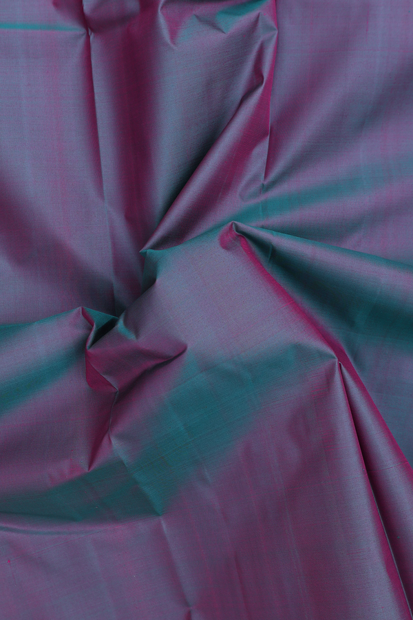 Kanchipuram Silk Saree In Dual Tone With Contrast Border