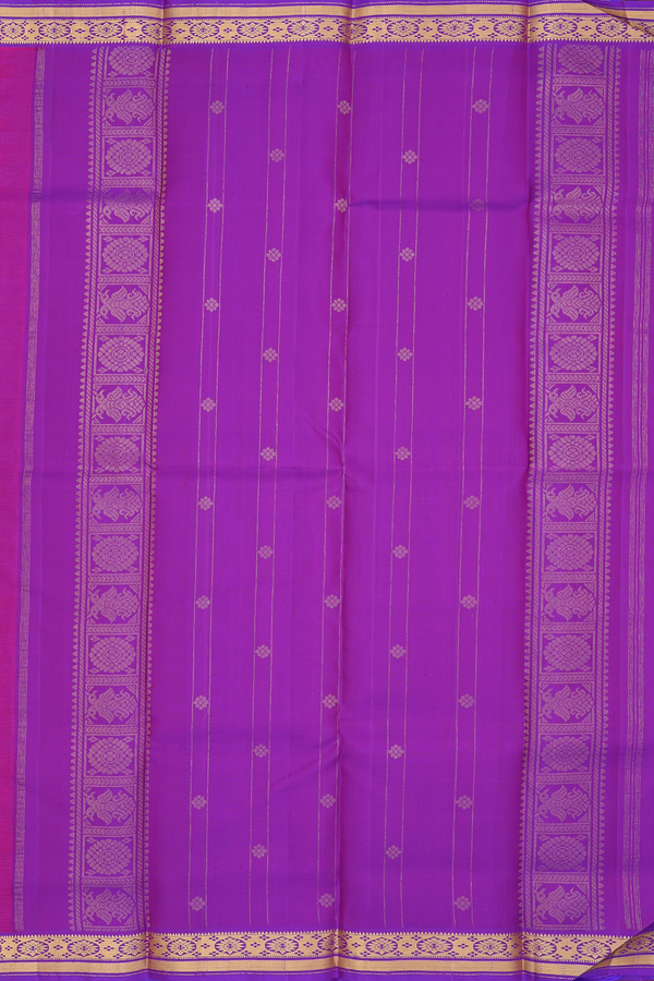 Kanchipuram Silk Saree In Dark Pink With Floral Buttas
